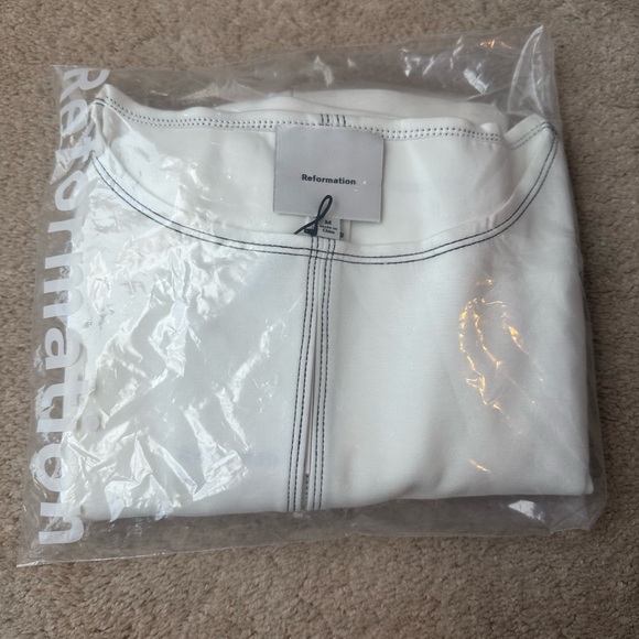 ✨NWT✨ Reformations Carsyn Knit Dress in white size M - Picture 11 of 11